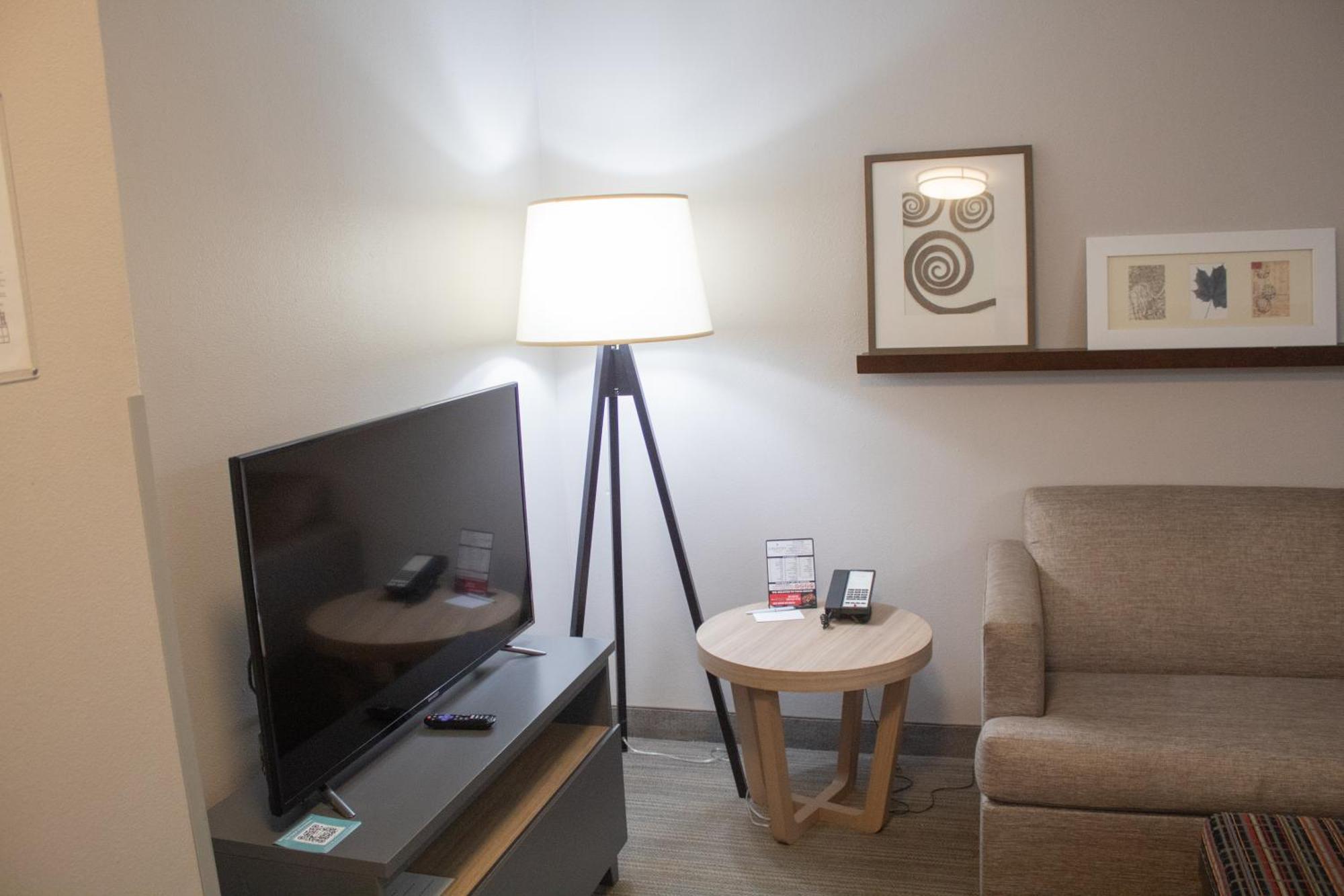 Country Inn & Suites By Radisson, Big Rapids, Mi Екстер'єр фото
