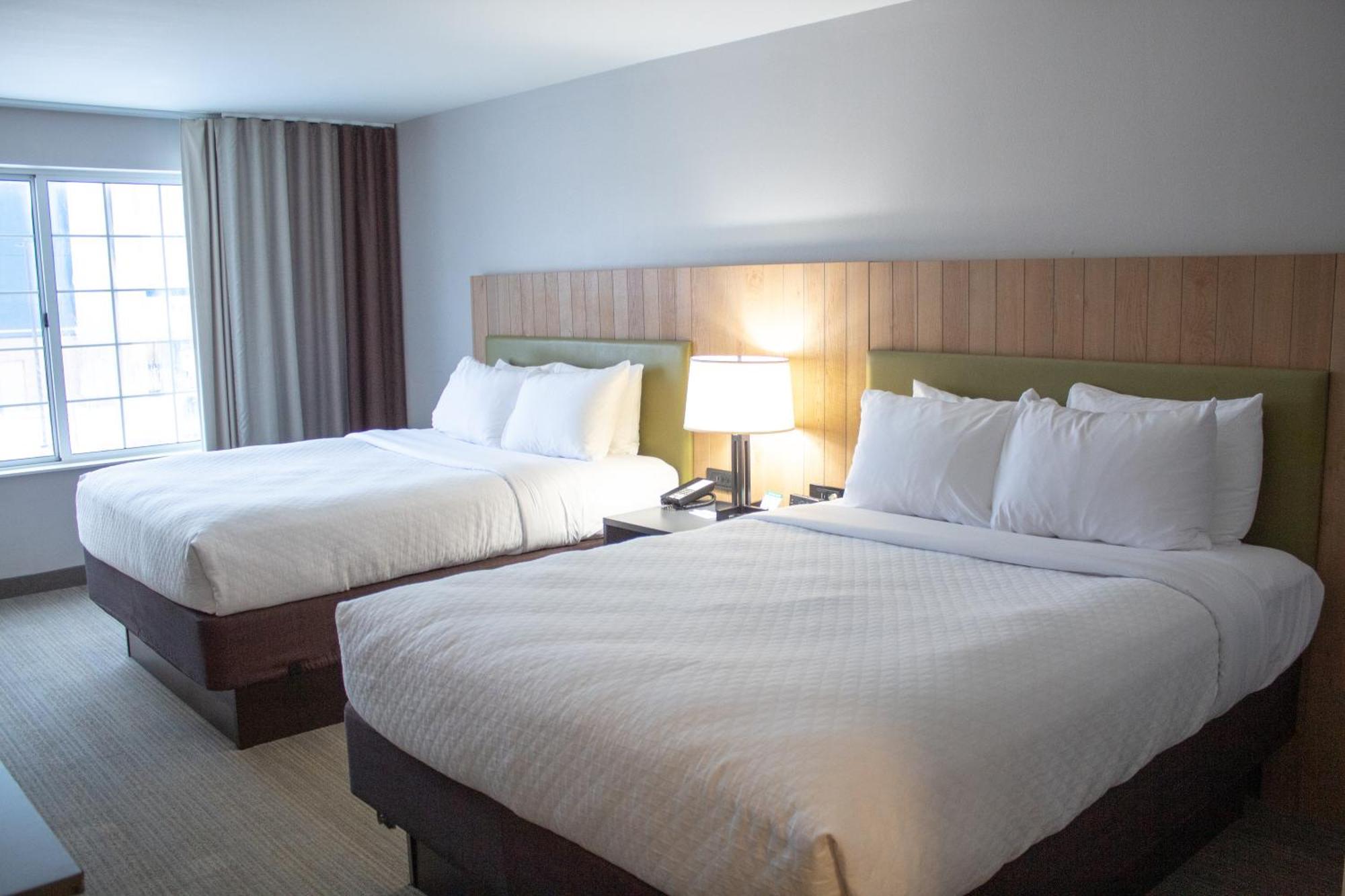 Country Inn & Suites By Radisson, Big Rapids, Mi Екстер'єр фото