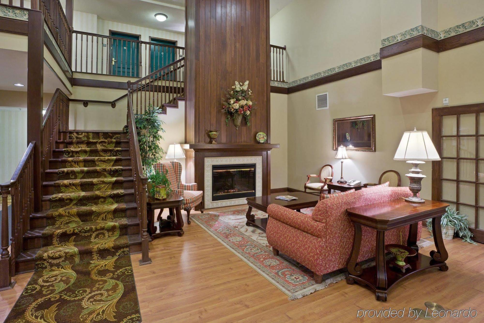 Country Inn & Suites By Radisson, Big Rapids, Mi Екстер'єр фото